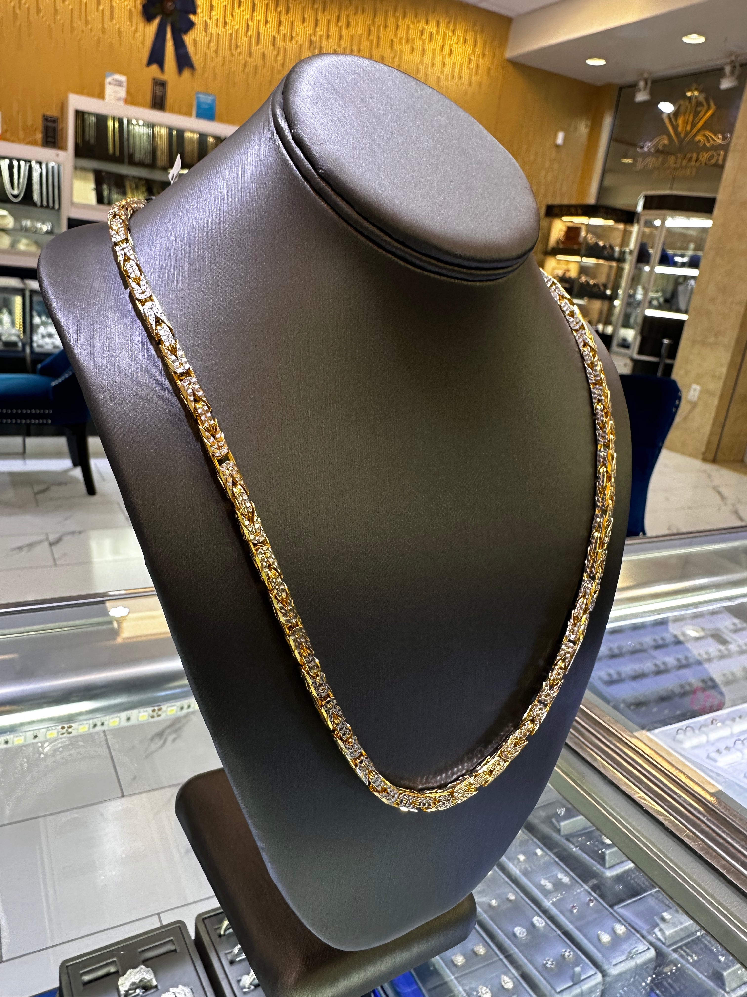 10K Yellow Gold Balantine Chain