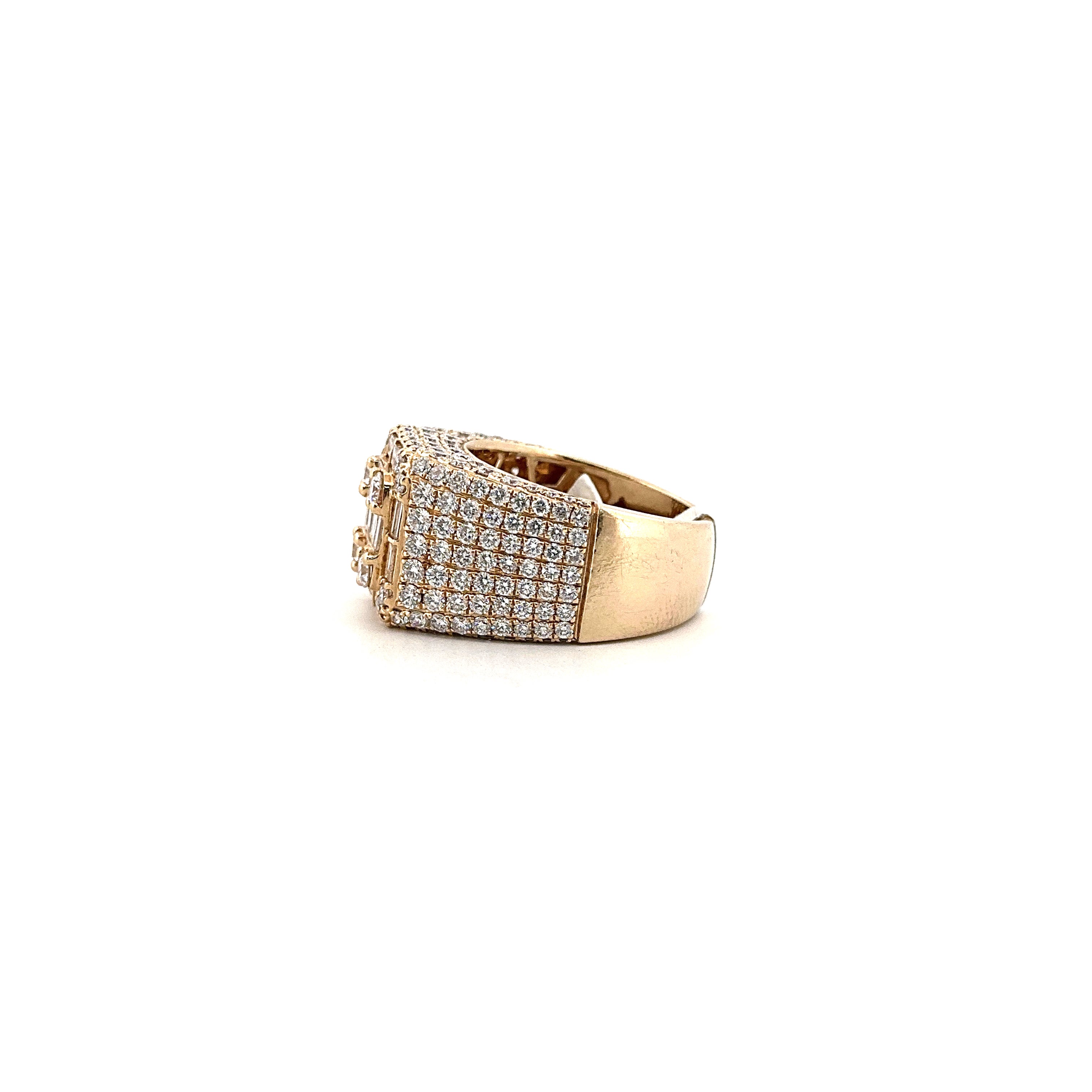 14K Yellow Gold Ring 5.35CTW