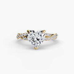 The Twisted Pavé Solitaire
